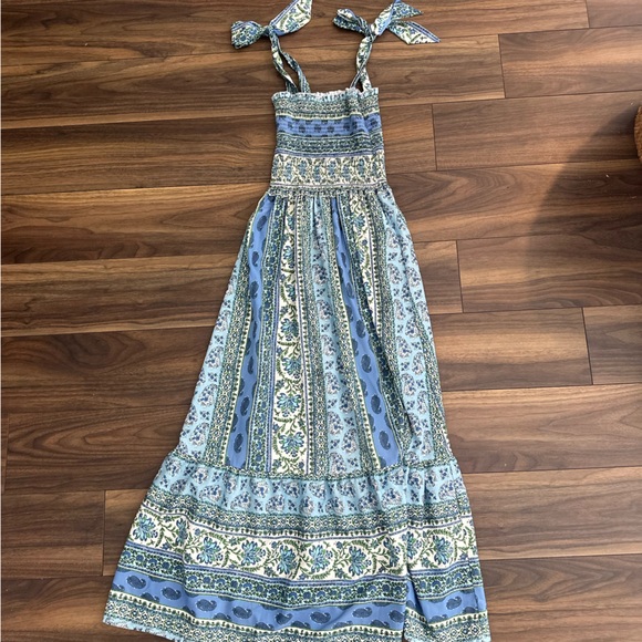 Paisley Maxi Dress - Picture 1 of 3